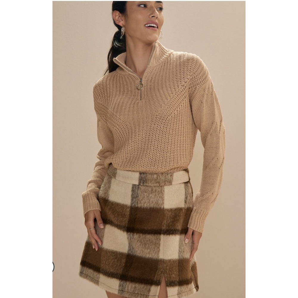 Francesca's Kaitlin Plaid Mini Skirt Brown Beige size Small Fall Warm